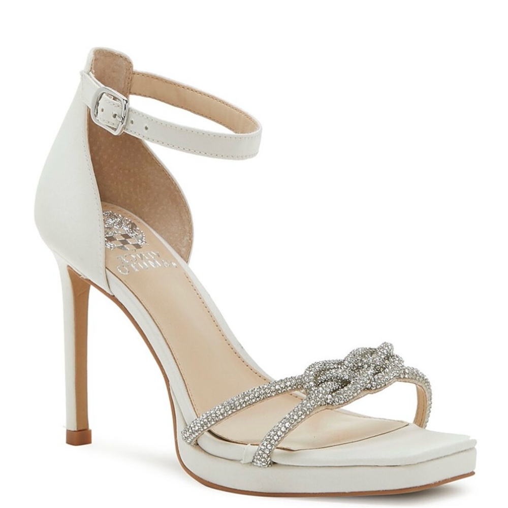 Vince Camuto. Beautiful Satin Off White Sandal Pumps.With Box Size 7